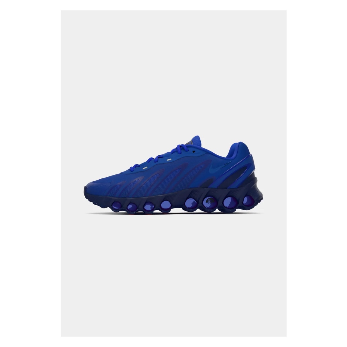 Nike, photo 4 of 5